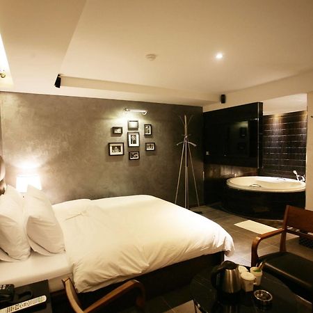 Hotel Voll Séoul Extérieur photo
